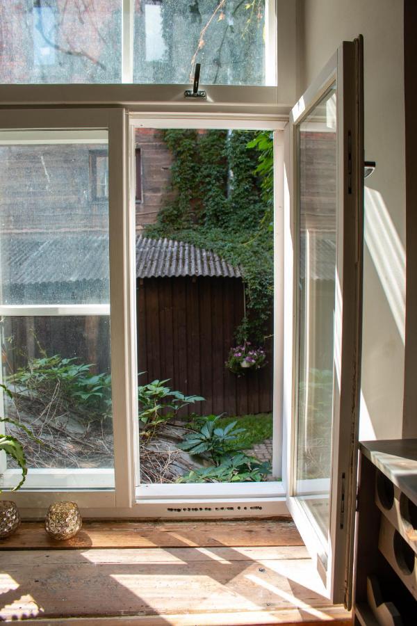 Bohemian Hideout, Old Town, Tartu Home Exterior foto